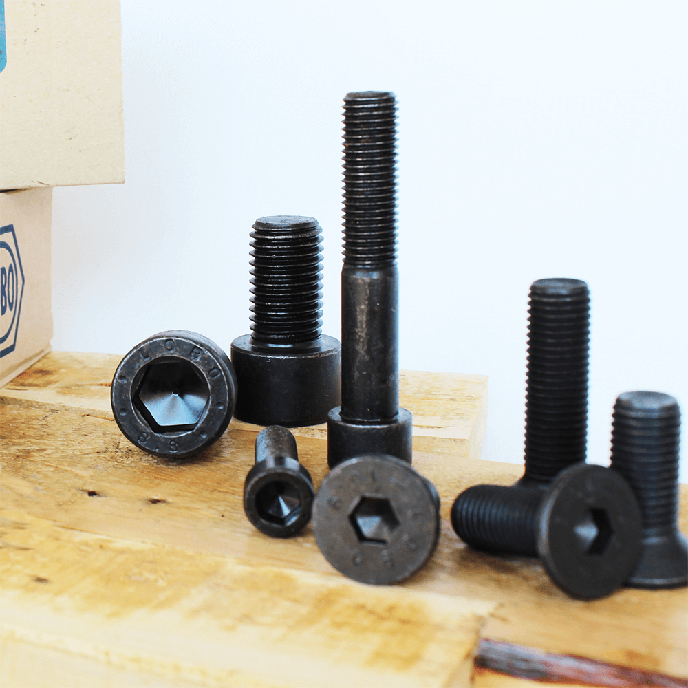 LOBO Bolts